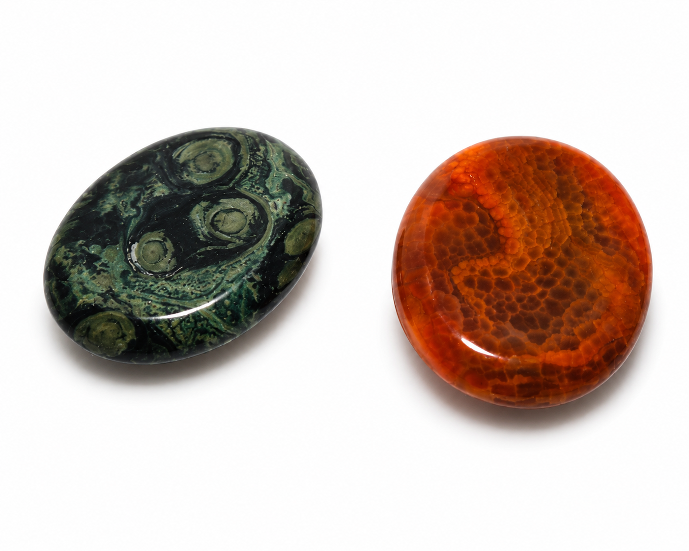 Gemstone Worry Stone – Carnelian or Kambaba Jasper